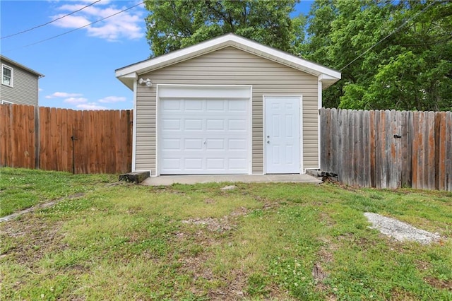 530 Nipper Ln, Leavenworth, KS 66048 - view of detached garage
