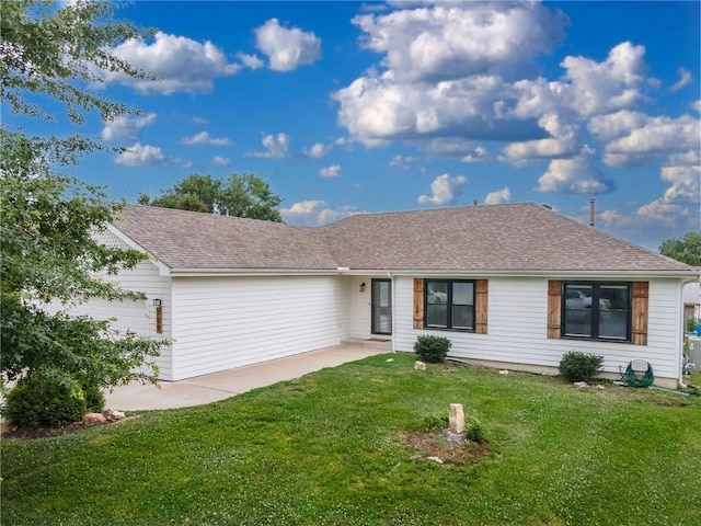 709 N Michigan Cir, Lawrence, KS 66044 - photo 1