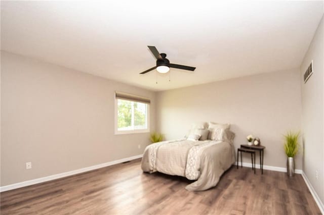 709 N Michigan Cir, Lawrence, KS 66044 - photo 15