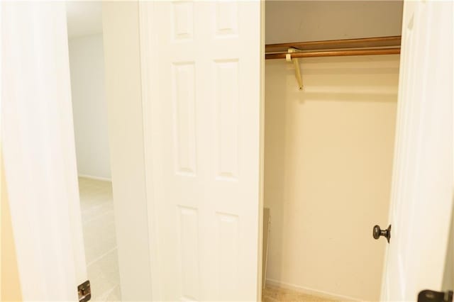 204 NW Redwood Ct, Lees Summit, MO 64064 - view of closet