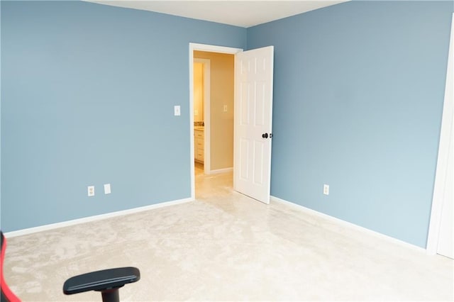 204 NW Redwood Ct, Lees Summit, MO 64064 - empty room featuring carpet flooring and baseboards