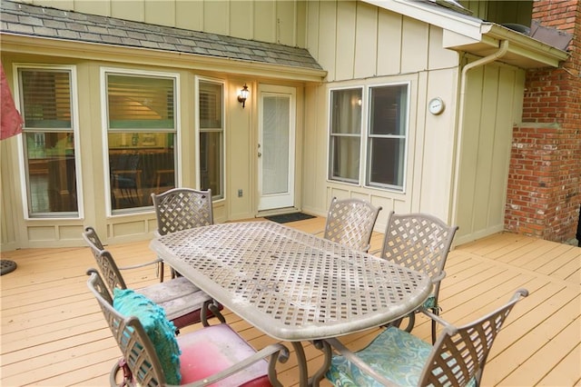 204 NW Redwood Ct, Lees Summit, MO 64064 - wooden terrace with outdoor dining space