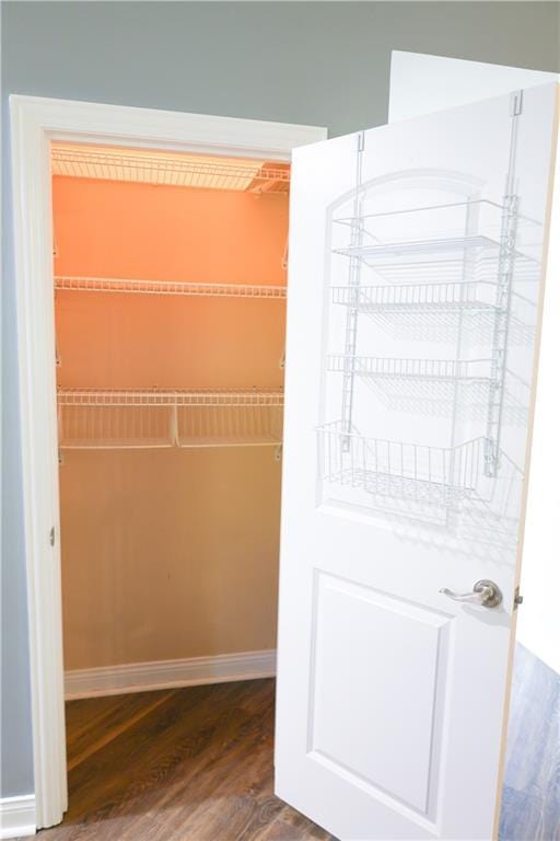 2404 Edmonds Ct, Columbia, MO 65203 - view of closet