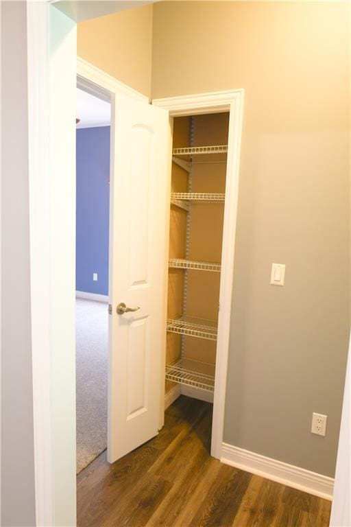 2404 Edmonds Ct, Columbia, MO 65203 - view of closet