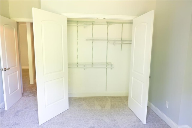 2404 Edmonds Ct, Columbia, MO 65203 - view of closet
