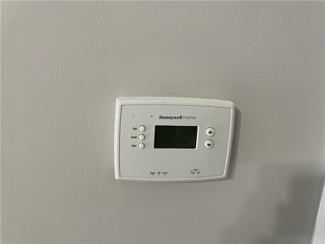 1226 10th Ave, Leavenworth, KS 66048 - detailed view