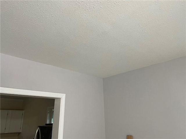 1226 10th Ave, Leavenworth, KS 66048 - detailed view