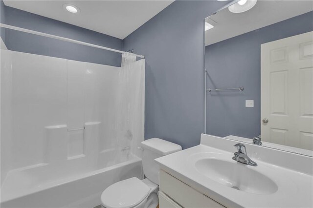 3708 N 112th St, Kansas City, KS 66109 - full bath featuring toilet, vanity, and washtub / shower combination