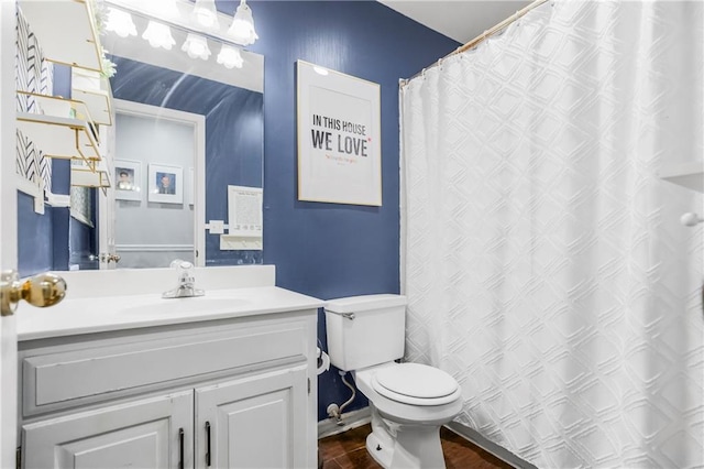 616 N Winwood Ter, Gardner, KS 66030 - full bathroom featuring toilet, vanity, and curtained shower