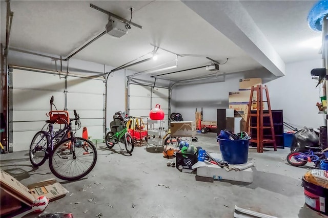 616 N Winwood Ter, Gardner, KS 66030 - garage with a garage door opener