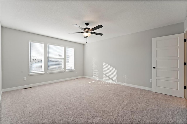 18257 W 166th St, Olathe, KS 66062 - unfurnished room with a ceiling fan and light colored carpet
