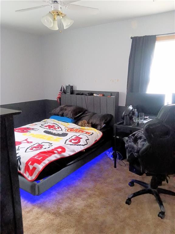 4426 Shrine Park Rd, Leavenworth, KS 66048 - bedroom with a ceiling fan and carpet