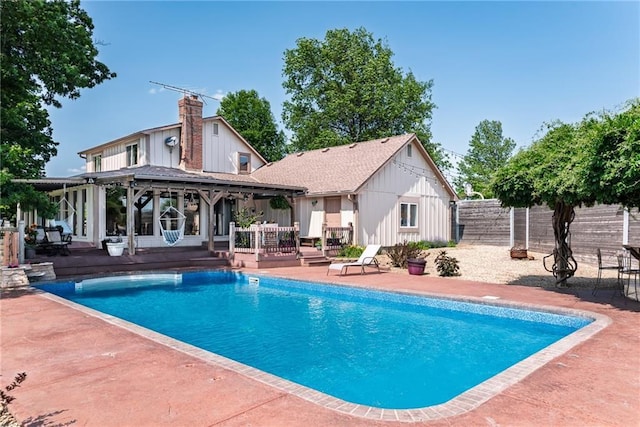 19819 Mclouth Rd, Tonganoxie, KS 66086 - view of swimming pool with a patio