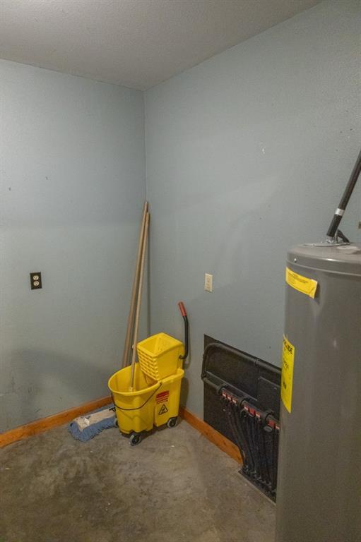 3014 W 4th St, Pittsburg, KS 66762 - photo 45