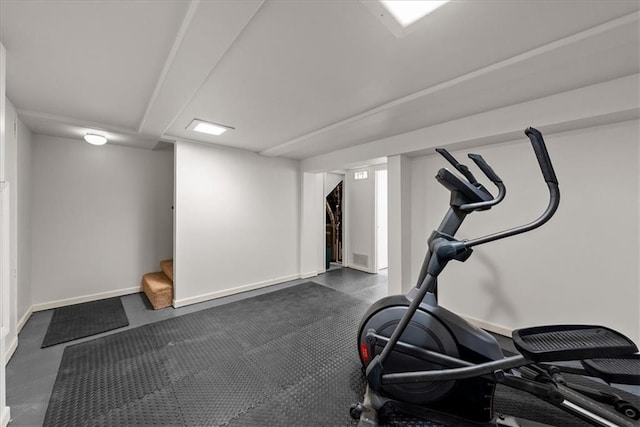 4400 Elledge Dr, Roeland Park, KS 66205 - workout room with baseboards