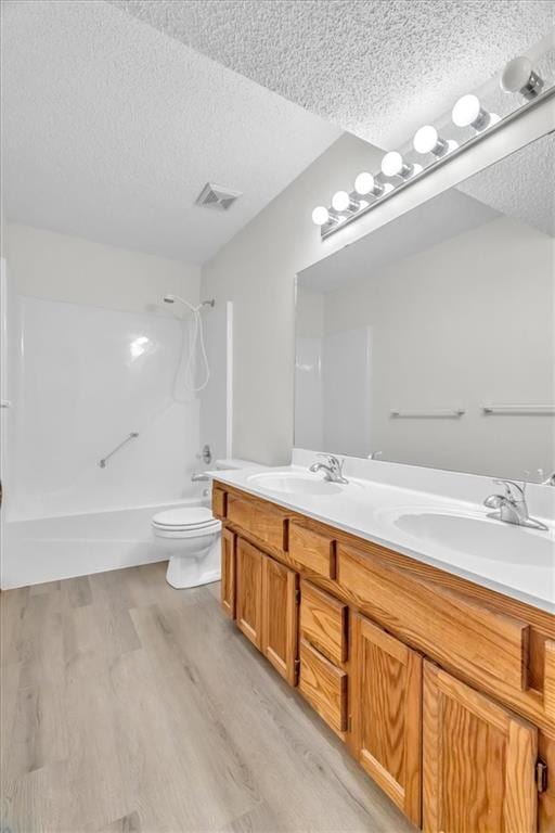 7421 N Wabash Ave, Kansas City, MO 64118 - photo 23