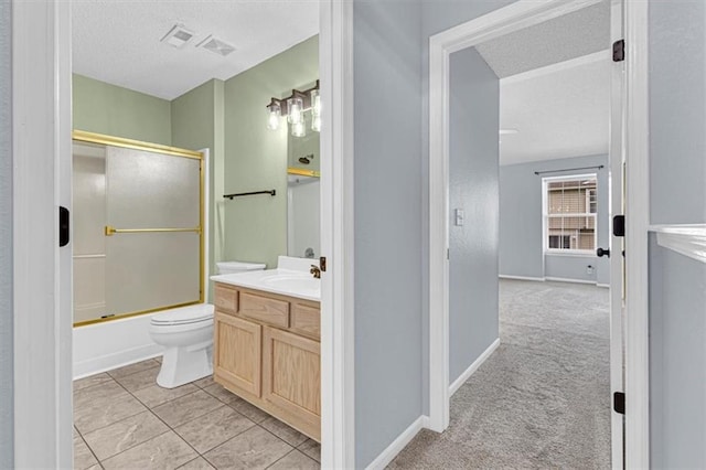 1413 SE Norwood Dr, Lees Summit, MO 64081 - full bathroom with vanity, toilet, shower / bath combination with glass door, a textured ceiling, and baseboards