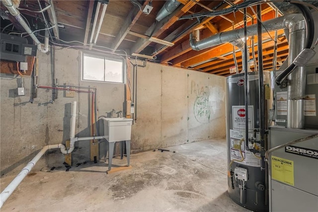 704 W 38th St N, Independence, MO 64052 - basement featuring water heater