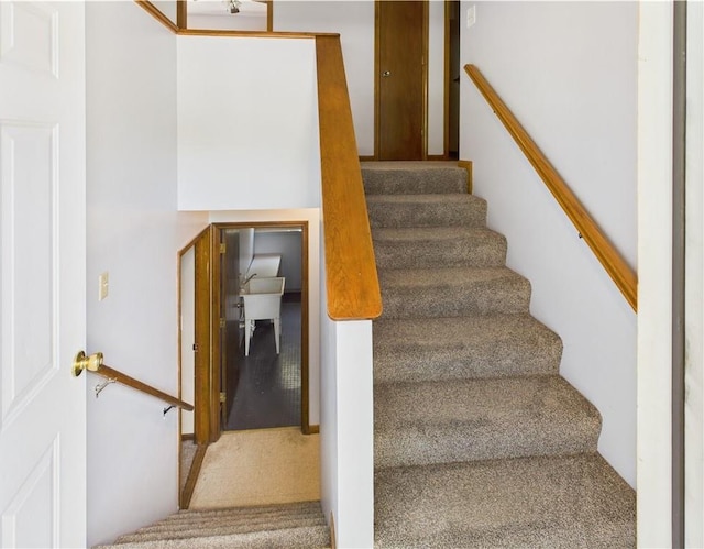 240 SE 121st Rd, Warrensburg, MO 64093 - stairs featuring carpet