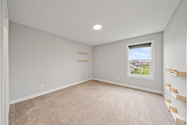 1709 SW Hightown Dr, Lees Summit, MO 64082 - unfurnished room featuring carpet