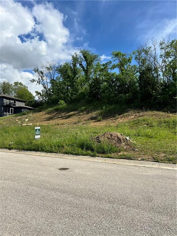 360 S Overlook St, Olathe, KS 66061