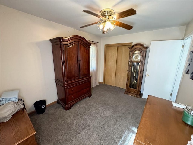 11500 Orchard Rd, Kansas City, MO 64134 - carpeted bedroom with a closet and a ceiling fan
