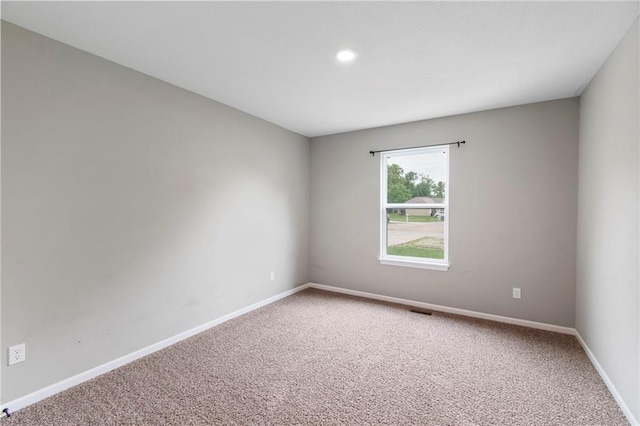 9 Platte Ridge Ct, Edgerton, MO 64444 - carpeted spare room featuring baseboards and recessed lighting