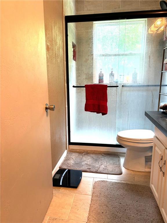 1024 Iowa St, Lawrence, KS 66044 - photo 23