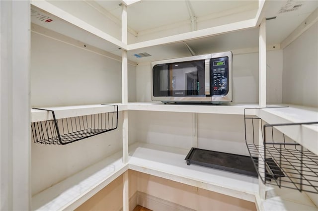 918 W 32nd Ter, Kansas City, MO 64111 - view of storage area