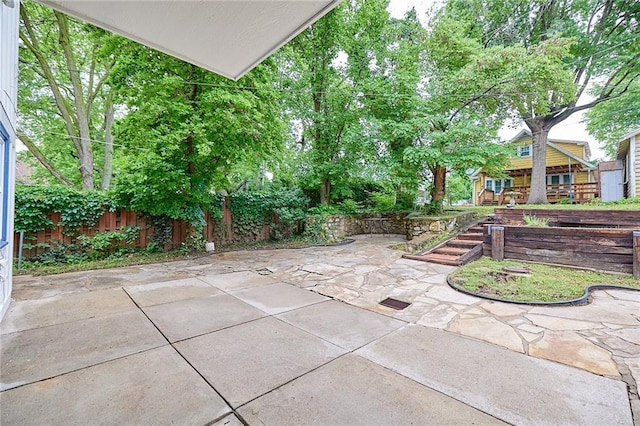 918 W 32nd Ter, Kansas City, MO 64111 - view of patio / terrace
