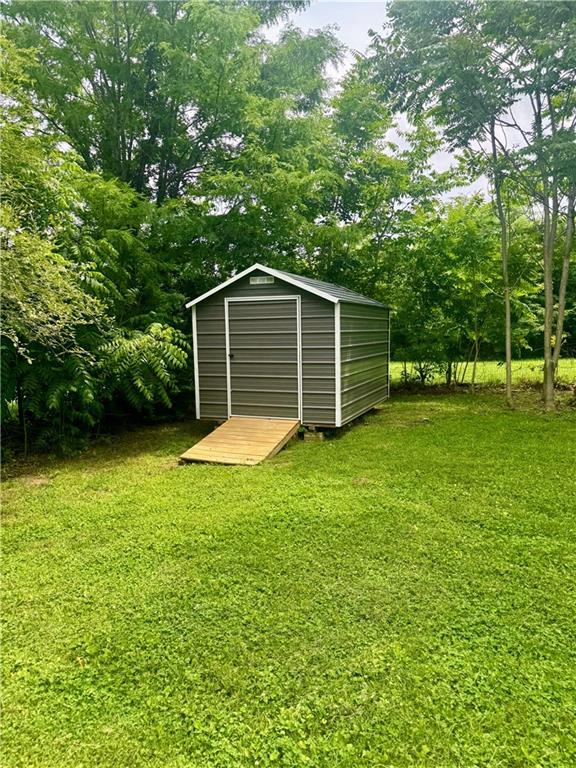 908 N 8th St, Lansing, KS 66043 - view of shed