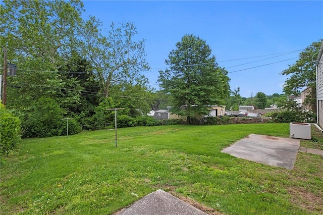 3501 N Delaware St, Independence, MO 64050 - view of grassy yard