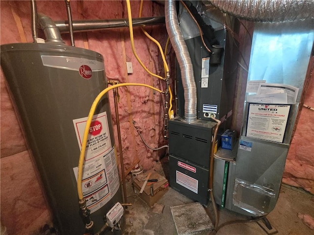 657 SW Tisha Ln, Grain Valley, MO 64029 - utilities featuring water heater