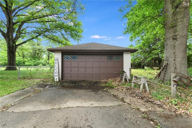 1131 Wildwood St, Leavenworth, KS 66048 - view of detached garage