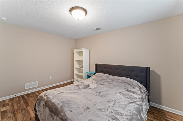 20740 W 224th St, Spring Hill, KS 66083 - bedroom with wood finished floors and baseboards