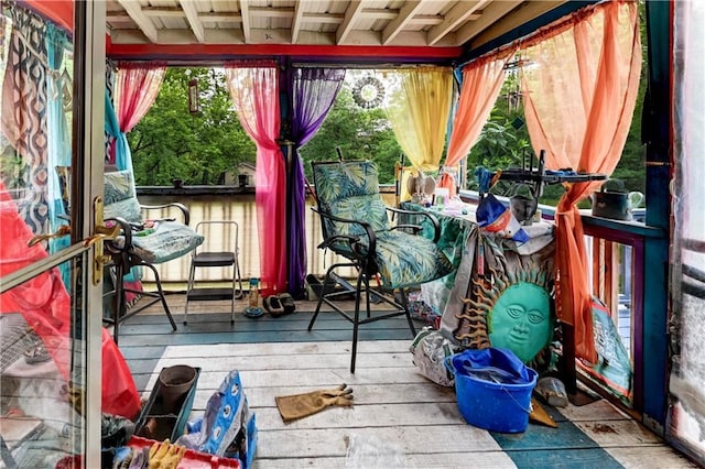 19490 Countryside Cir, Weston, MO 64098 - view of wooden deck