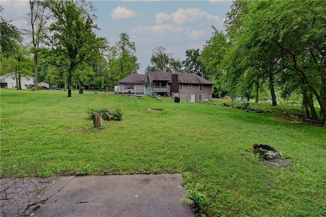 19490 Countryside Cir, Weston, MO 64098 - view of green lawn