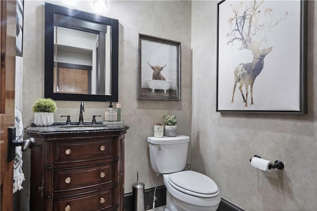 11106 W 146th Ter, Overland Park, KS 66221 - half bath featuring toilet and vanity