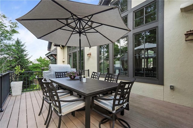 11106 W 146th Ter, Overland Park, KS 66221 - deck featuring outdoor dining space