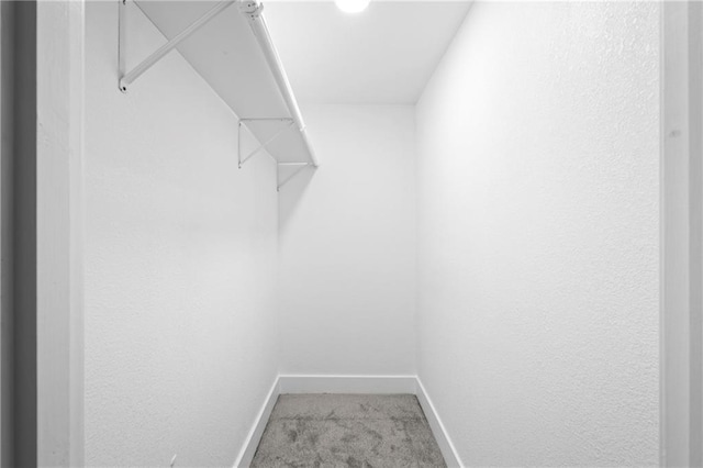 1419 Washington Blvd, Kansas City, KS 66102 - walk in closet featuring carpet