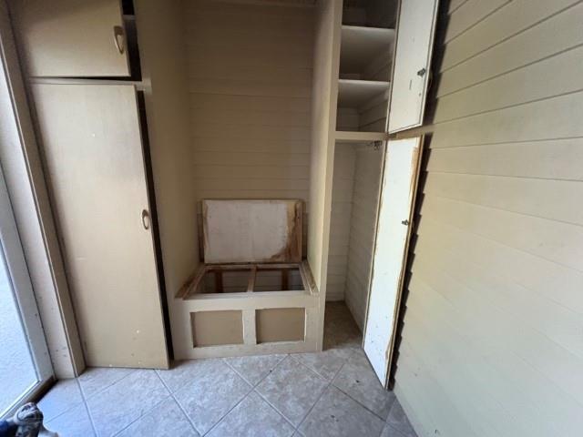 605 N Vine St, Maryville, MO 64446 - photo 20