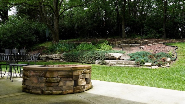 5500 NW 62nd St, Kansas City, MO 64151 - view of patio
