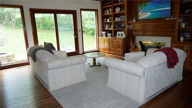 5500 NW 62nd St, Kansas City, MO 64151 - living room with wood finished floors