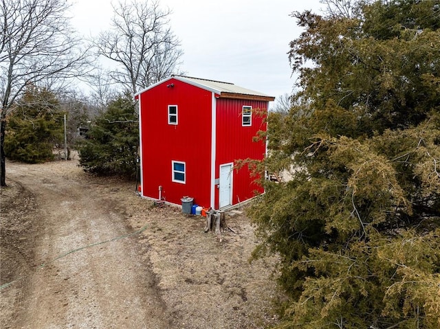 511 N 50th St, Walnut, KS 66780
