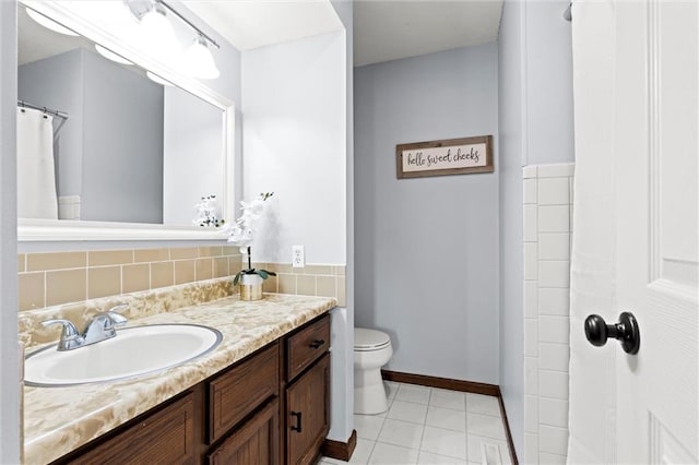 6525 County Line Rd, Shawnee, KS 66216 - full bathroom featuring vanity, tile patterned flooring, and a shower with curtain