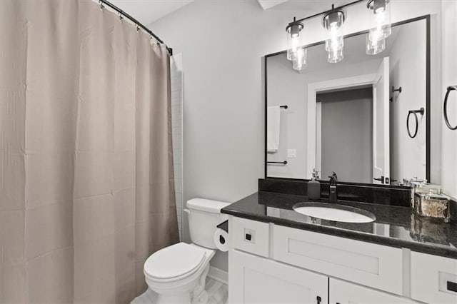 9412 Aurora St, Lenexa, KS 66220 - full bathroom with toilet, vanity, and a shower with shower curtain