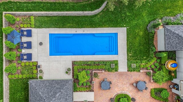 1055 W 54th St, Kansas City, MO 64112 - aerial view
