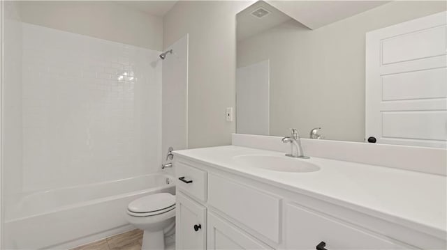 1300 Melissa Ct, Kearney, MO 64060 - bathroom featuring toilet, vanity, and bathtub / shower combination