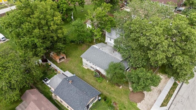 8700 Independence Ave, Kansas City, MO 64125 - aerial view of property and surrounding area