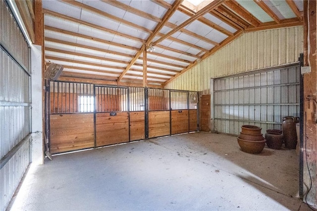 1672 N 1st Rd, Baldwin City, KS 66006 - view of stable